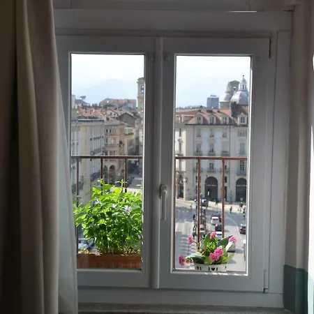 Mansarda In Piazza Castello Turin