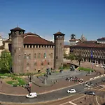 Mansarda In Piazza Castello *